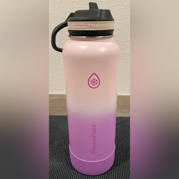 THERMOFLASK Stainless Steel Insulated 40oz Bottle w/ Straw Lid - Picture 1 of 5